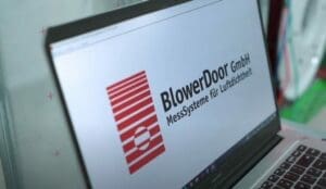 Blower door en casas pasivas 1024x593 1
